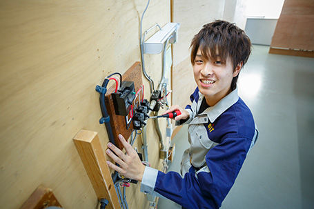 電気通信分野