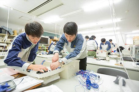 電気通信分野